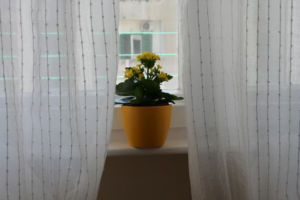 Nara Apartment Split Room photo